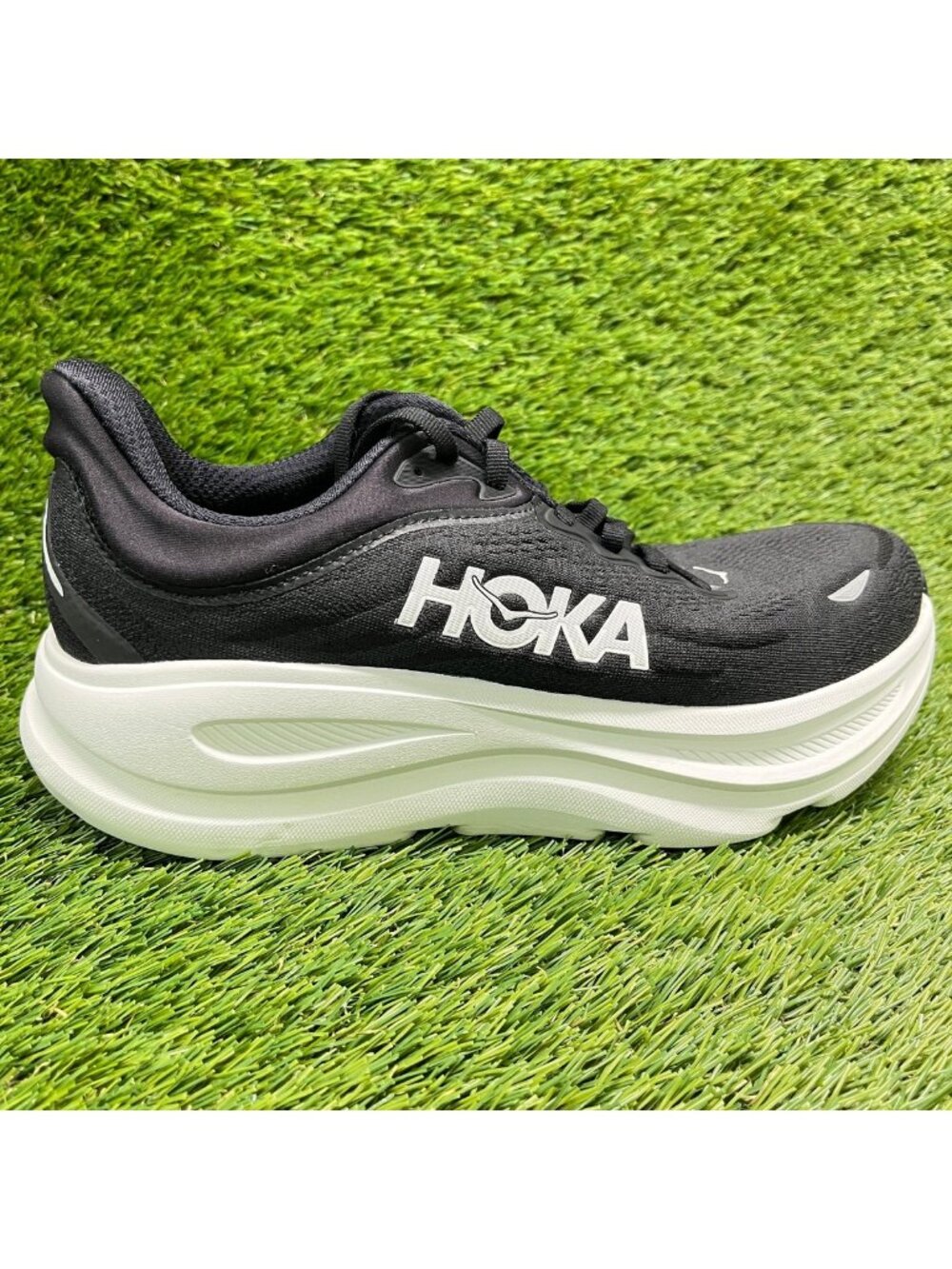 Hoka One One Bondi 9 Womens Size 9EE Black White Athletic Running Shoes Sneakers